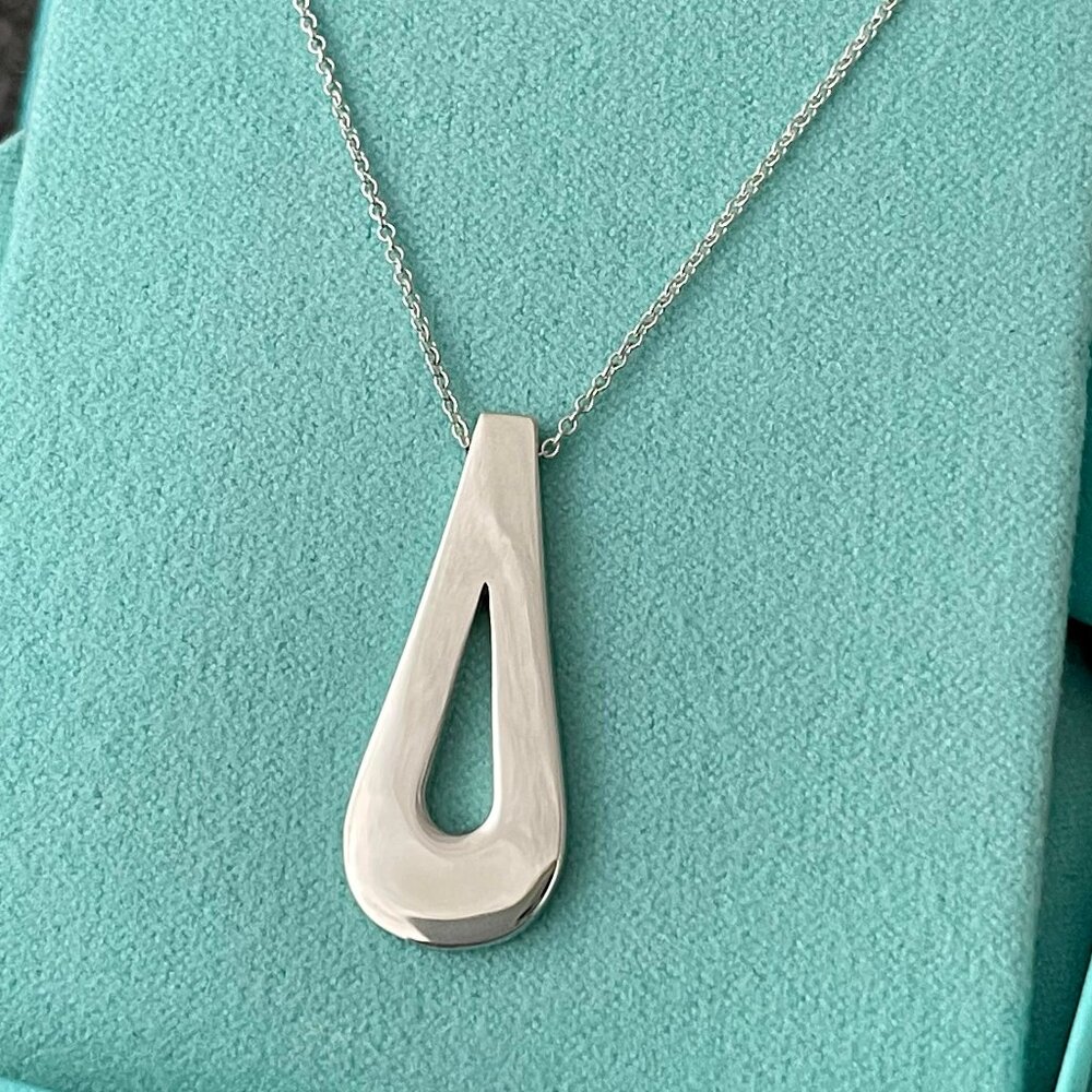 Tiffany & Co. 925 Silver Out of Retirement Blue Sapphire Loop 16-18” Necklace
